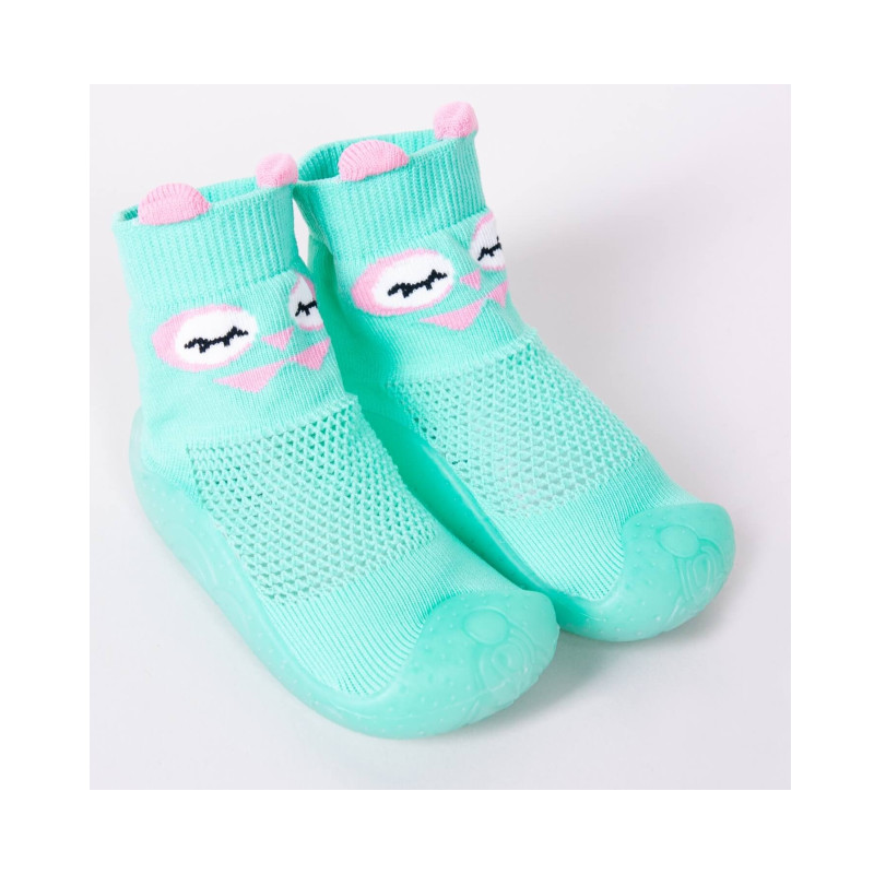 Ponožky, vel. 20, s gumovou podrážkou