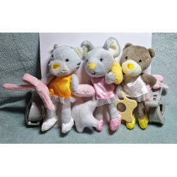 Plyšový řetěz na kočárek,...